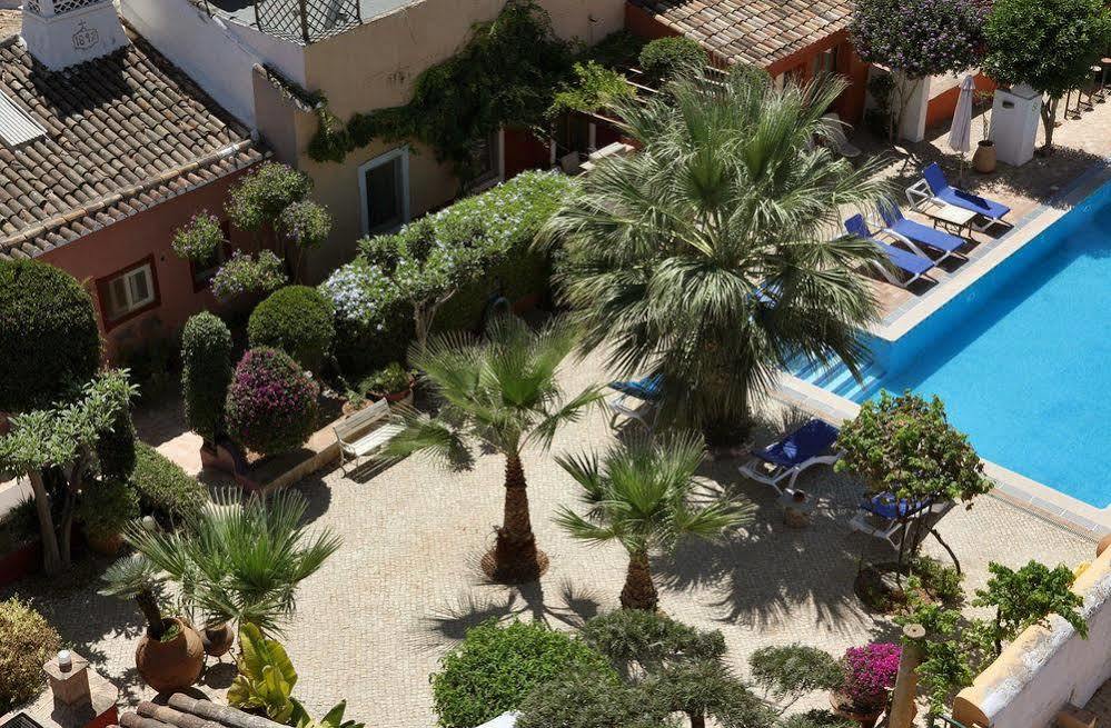 Quinta Dos Amigos Apartment Almancil Exterior photo